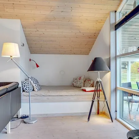Elni - 900m From The Sea By Interhome *
