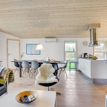 Feriehus Elni - 900m From The Sea By Interhome